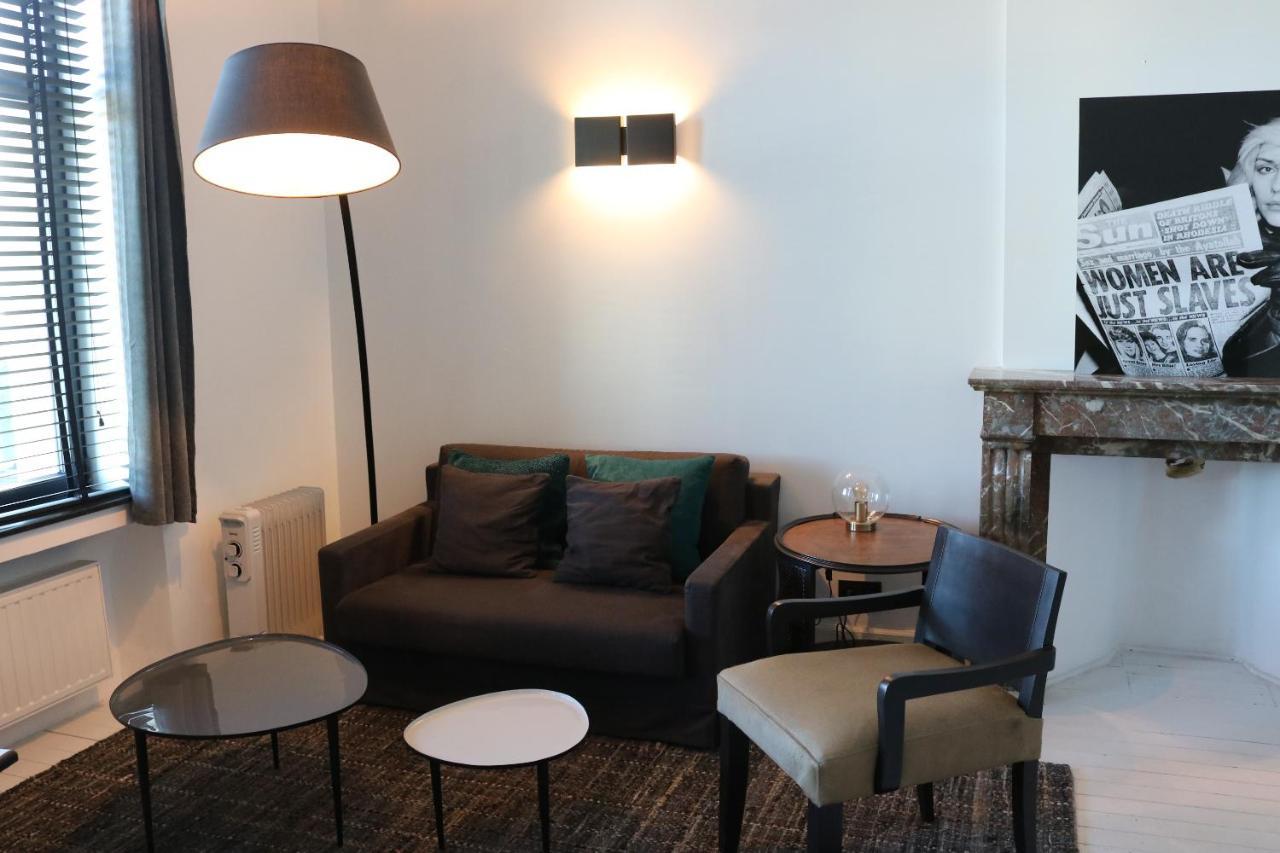 Peter House Panzió Nivelles Kültér fotó
