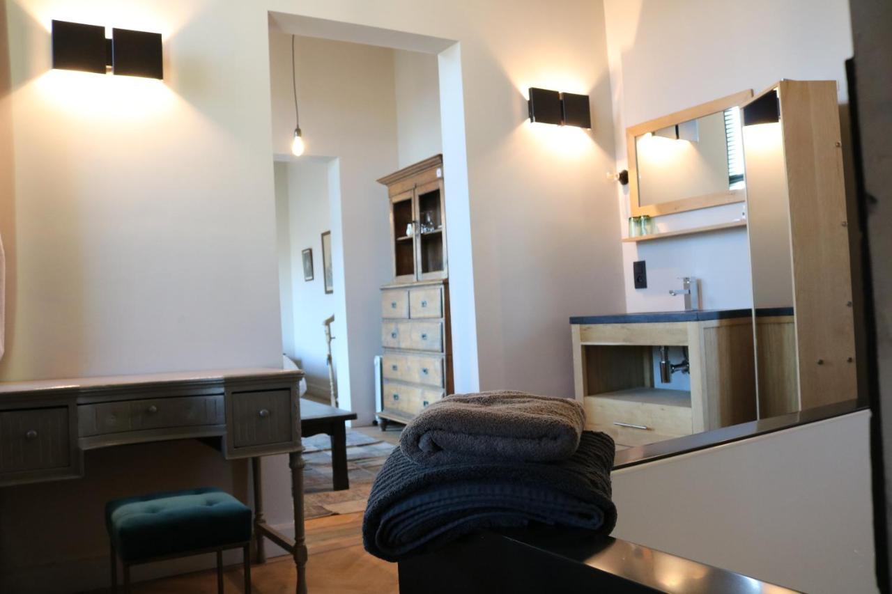 Peter House Panzió Nivelles Kültér fotó