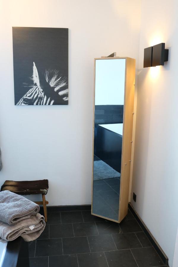 Peter House Panzió Nivelles Kültér fotó