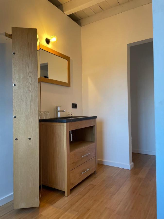 Peter House Panzió Nivelles Kültér fotó
